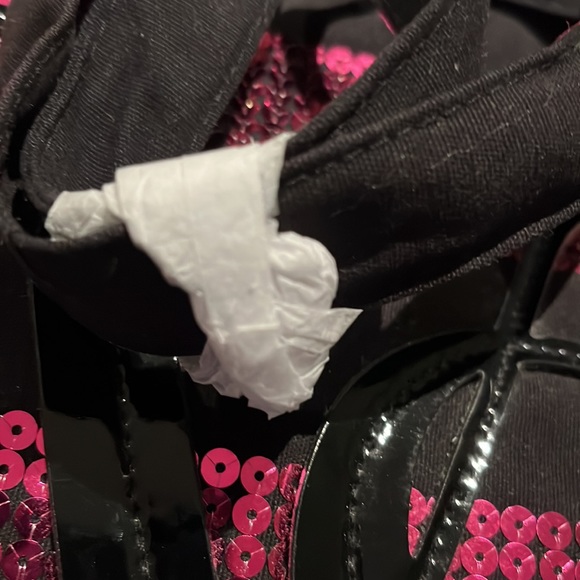 NWT Victoria's Secret Pink Sequin Stripe Weekender Bag w/ "VS" in Black Letters - Picture 8 of 12